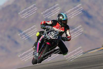 media/Dec-10-2023-SoCal Trackdays (Sun) [[0ce70f5433]]/Turn 9 (130pm)/